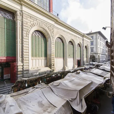 Guesthost - Florence Ariento Romantic Apartment-2